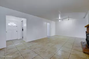 6260 E 2nd St, Tucson, AZ 85711 - Photo 21