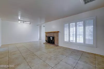 6260 E 2nd Street, Tucson, AZ 85711 - Photo 9