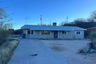 442 E Silverwood Ln, Benson, AZ 85602 - Photo 3