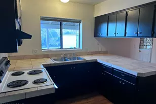 442 E Silverwood Ln, Benson, AZ 85602 - Photo 11