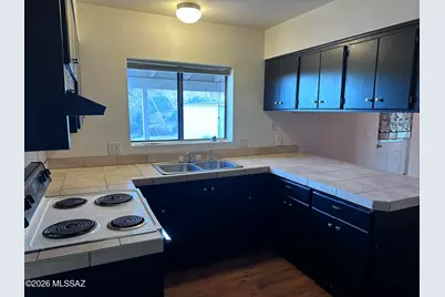 442 E Silverwood Lane, Benson, AZ 85602 - Photo 9