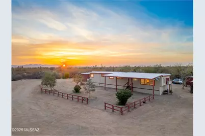 9160 W Lazy Be Place, Tucson, AZ 85735 - Photo 1