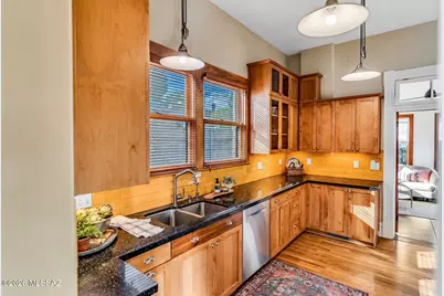 230 S Herbert Avenue, Tucson, AZ 85701 - Photo 11