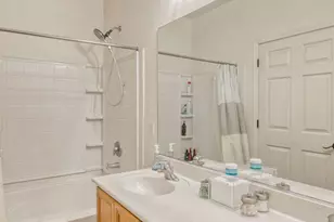 2360 W Golden Hills Rd, Tucson, AZ 85745 - Photo 23