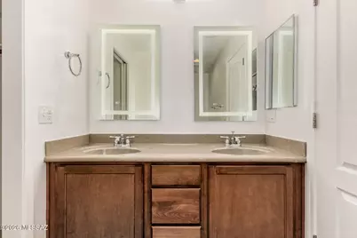 2935 E Canyon Bend Street, Tucson, AZ 85716 - Photo 13