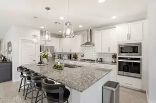 5567 W Lazy Farm Dr, Tucson, AZ 85742 - Photo 9