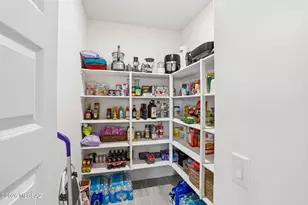 5567 W Lazy Farm Dr, Tucson, AZ 85742 - Photo 17