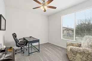 5567 W Lazy Farm Dr, Tucson, AZ 85742 - Photo 25