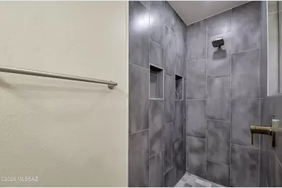 7221 E Clayridge Drive, Tucson, AZ 85750 - Photo 13