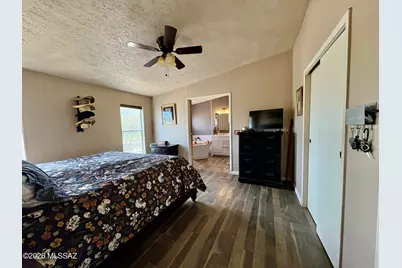 13770 E Fire Dancer Road, Vail, AZ 85641 - Photo 17