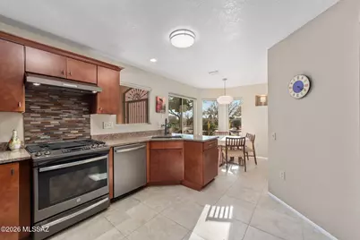 14422 N Spanish Garden Lane, Oro Valley, AZ 85755 - Photo 7