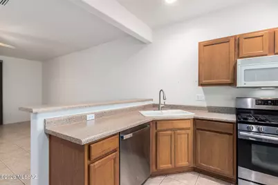 468 W Windham Boulevard, Green Valley, AZ 85614 - Photo 13