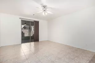 468 W Windham Blvd, Green Valley, AZ 85614 - Photo 9