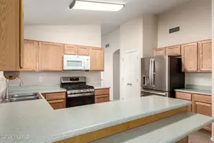 5467 W Panther Butte St, Marana, AZ 85658 - Photo 13