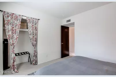 9771 E Sellarole Road, Tucson, AZ 85730 - Photo 23