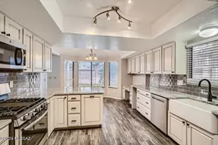 10332 N Cape Fear Ln, Tucson, AZ 85737 - Photo 9