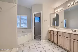 10332 N Cape Fear Ln, Tucson, AZ 85737 - Photo 15