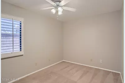 10332 N Cape Fear Lane, Tucson, AZ 85737 - Photo 11