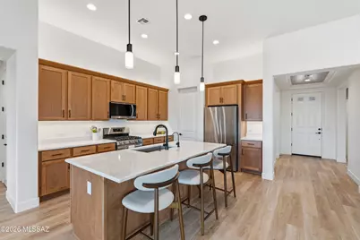 1774 E Wintergreen Drive, Green Valley, AZ 85614 - Photo 13