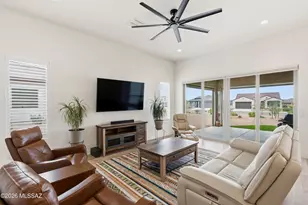 1774 E Wintergreen Dr, Green Valley, AZ 85614 - Photo 9