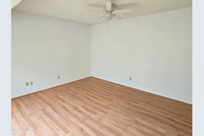 8434 E Brookside Lane, Tucson, AZ 85710 - Photo 23