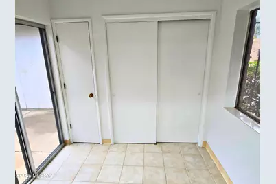 8434 E Brookside Lane, Tucson, AZ 85710 - Photo 11