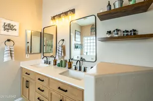 8861 E Windflower Dr, Tucson, AZ 85715 - Photo 21