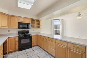 7611 E Waverly St, Tucson, AZ 85715 - Photo 25