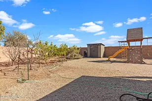 7767 W Bodie Rd, Tucson, AZ 85743 - Photo 33