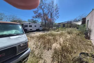 242 E Jacinto St, Tucson, AZ 85705 - Photo 3