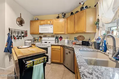9001 E Desert Aire Street, Tucson, AZ 85730 - Photo 7