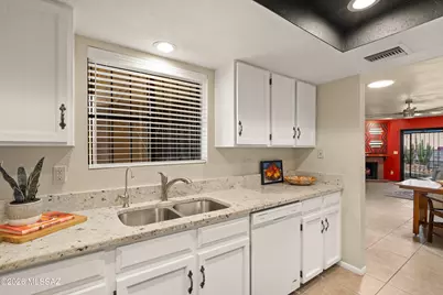 3232 W Moon Dance Way, Tucson, AZ 85741 - Photo 11