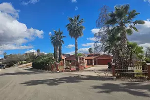 714 E Skyline Dr, Nogales, AZ 85621 - Photo 1