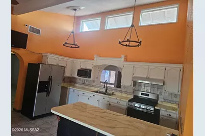 714 E Skyline Drive, Nogales, AZ 85621 - Photo 7