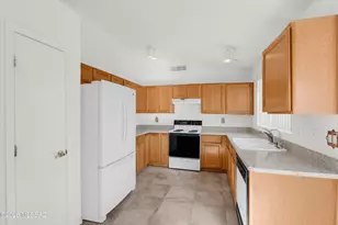 2561 W Camino Del Deseo, Tucson, AZ 85742 - Photo 13