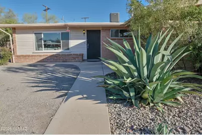 6844 E Kingston Drive, Tucson, AZ 85710 - Photo 1
