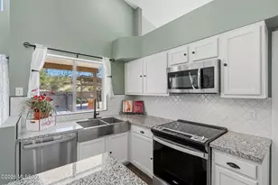 1631 W Sunridge Dr, Tucson, AZ 85704 - Photo 3