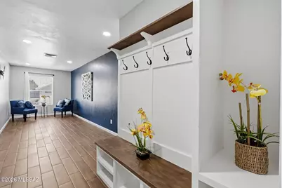 1631 W Sunridge Drive, Tucson, AZ 85704 - Photo 17