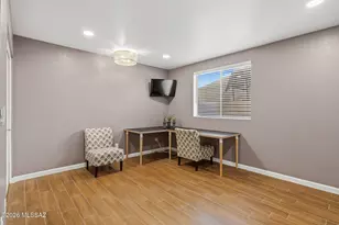 1631 W Sunridge Dr, Tucson, AZ 85704 - Photo 23