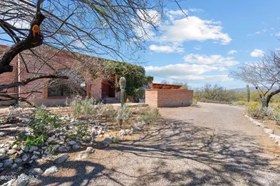 9151 N Riviera Drive, Oro Valley, AZ 85704 - Photo 11