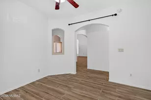 7463 N Bradstreet Dr, Tucson, AZ 85743 - Photo 31