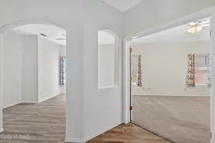 7463 N Bradstreet Dr, Tucson, AZ 85743 - Photo 21