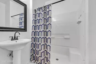 6435 S Sunrise Valley Dr, Tucson, AZ 85706 - Photo 17