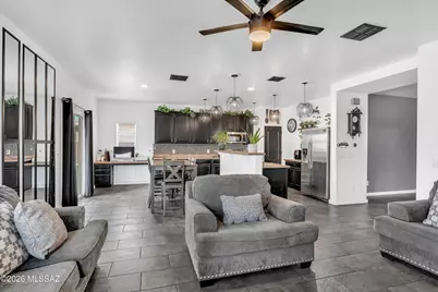 6435 S Sunrise Valley Drive, Tucson, AZ 85706 - Photo 9