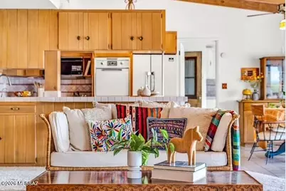 9475 E Old Pellegrino Road, Tucson, AZ 85749 - Photo 21