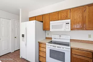 200 E Ridgeland St, Oro Valley, AZ 85737 - Photo 17