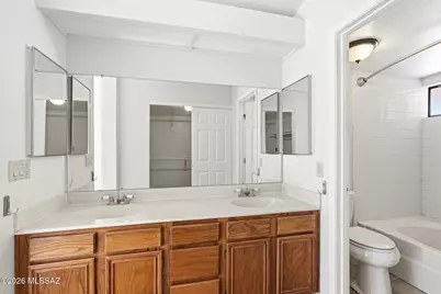 200 E Ridgeland Street, Oro Valley, AZ 85737 - Photo 25