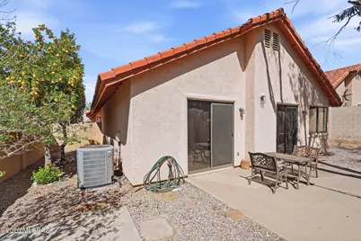 200 E Ridgeland Street, Oro Valley, AZ 85737 - Photo 37