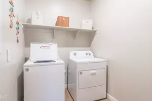 8852 W Baja Fairy Dr, Marana, AZ 85653 - Photo 17