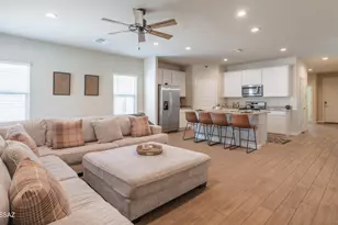 8852 W Baja Fairy Dr, Marana, AZ 85653 - Photo 13